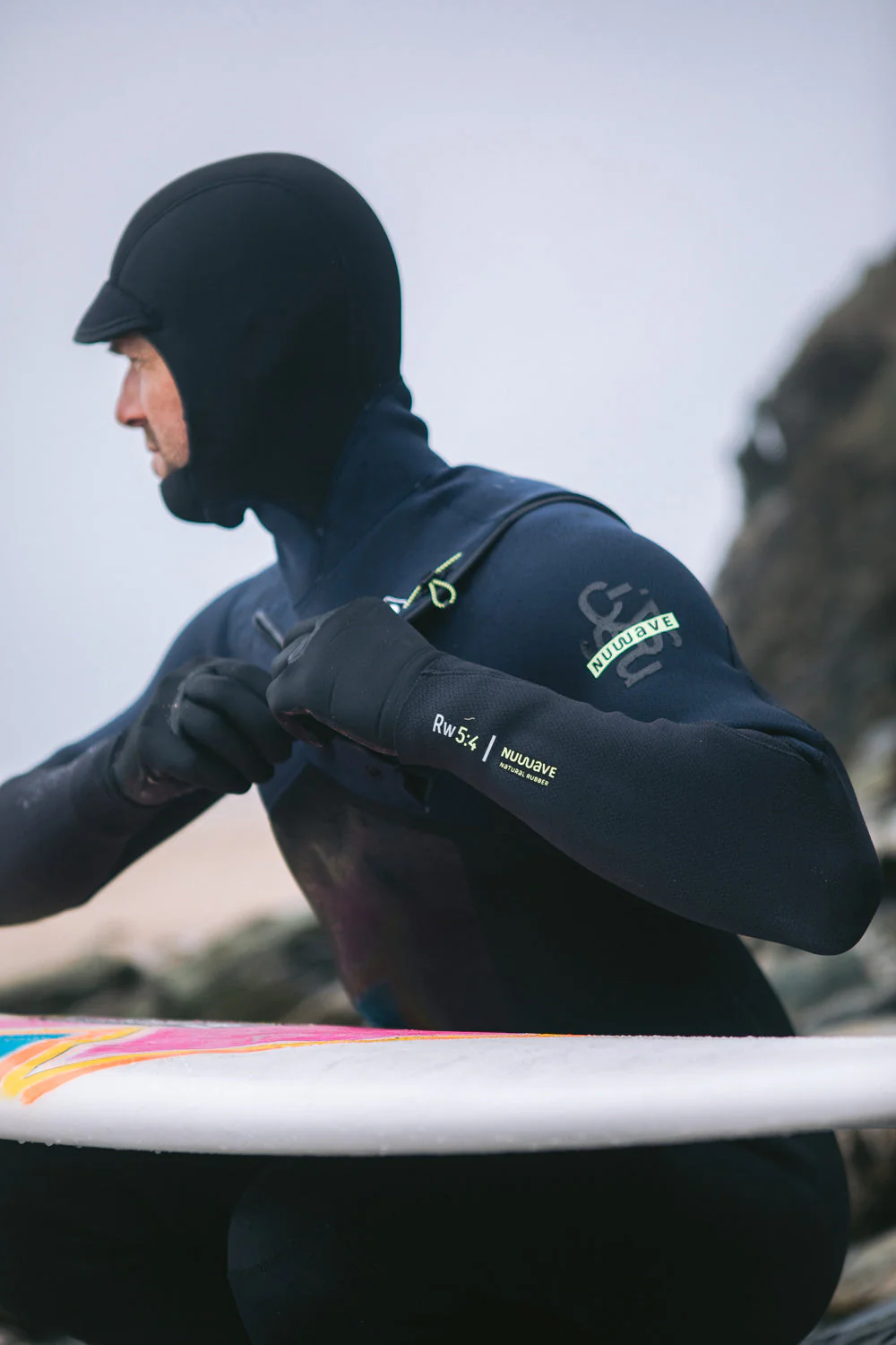 C-Skins NuWave ReWired 5:4 Mens Chest Zip Hooded Winter Wetsuit - Image 4